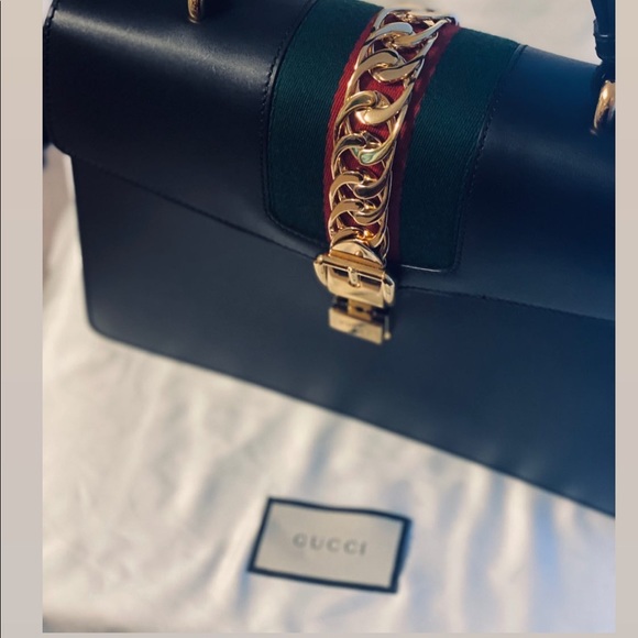 GUCCI SYLVIE TOP HANDLE-medium - Picture 3 of 10